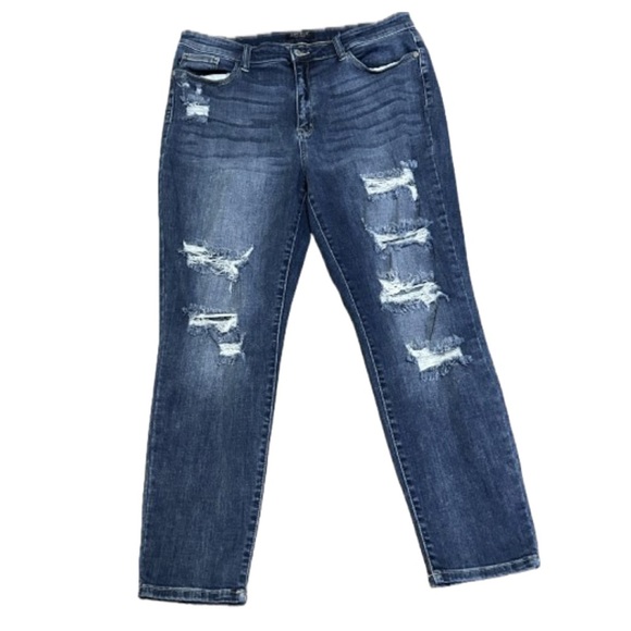 👖🎒 JUDY BLUE Distressed Boyfriend Jeans | Sz 15/32 High Rise Cropped - Picture 1 of 4